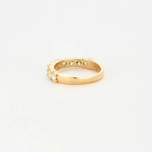 Bague 52 Demi-alliance - Bague en or jaune 750 et diamants 58 Facettes