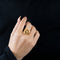 Bague 53 Bague tank en or jaune 750 avec diamant 58 Facettes