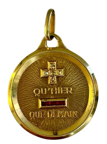 Pendentif Médaille religieuse en or jaune 750 ornée de diamants et rubis 58 Facettes