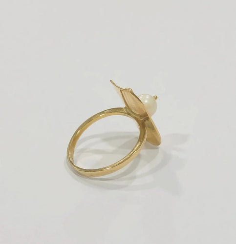 Bague 57.5 Bague en or jaune 18k et perle de culture 58 Facettes
