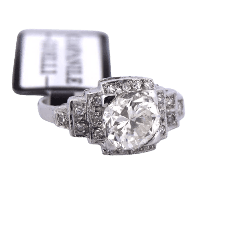 e92b743f-5669-48c8-8bde-ef93c5c44700