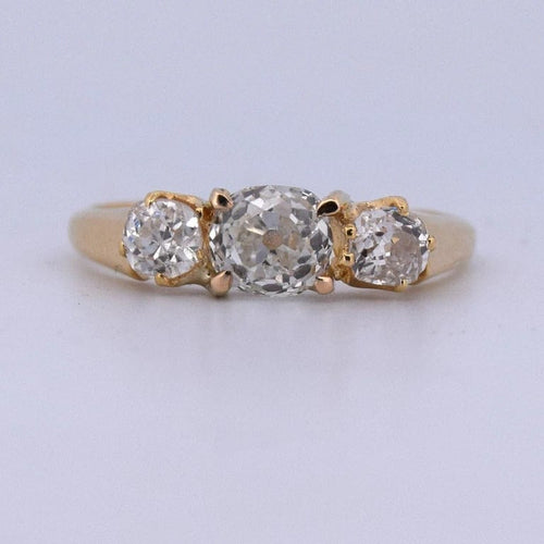 Bague 54 Bague victorienne ancienne en or jaune 18 carats et diamants 58 Facettes AN559