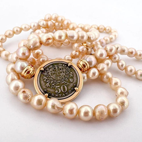 Collier Collier de perles de culture avec pendentif en or jaune 18 carats 58 Facettes CL92
