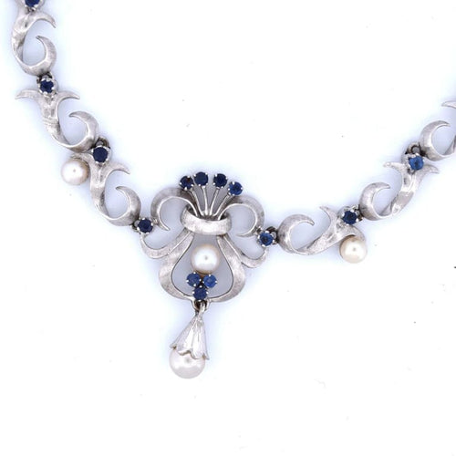 Collier Collier vintage - Collier en or blanc 18 carats avec saphirs et perles 58 Facettes