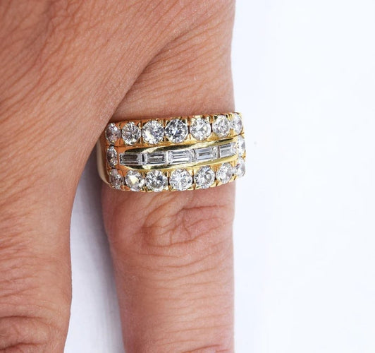 Bague 55 Bague bande en or jaune 18 kt et diamants 58 Facettes