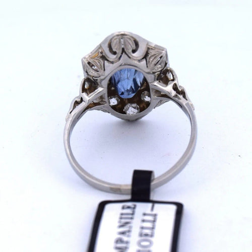 Bague 59 Bague ancienne en or 18 carats avec saphir et diamants 58 Facettes