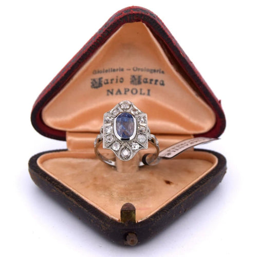 Bague 59 Bague ancienne en or 18 carats avec saphir et diamants 58 Facettes