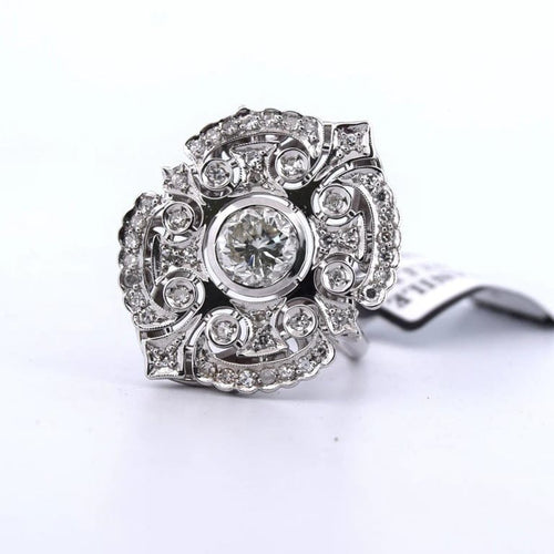 Bague 62 Bague Art déco en or blanc 18 carats et diamants 58 Facettes