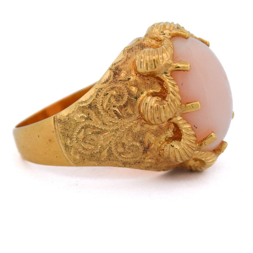 Bague 53 Bague cocktail vintage en or jaune 18 kt et corail rose 58 Facettes AN255 '(0799)