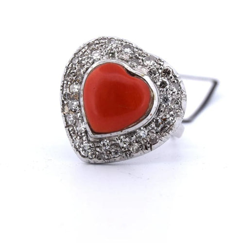 Bague 55 Bague cœur en or blanc 18 carats avec corail et diamants 58 Facettes AN41