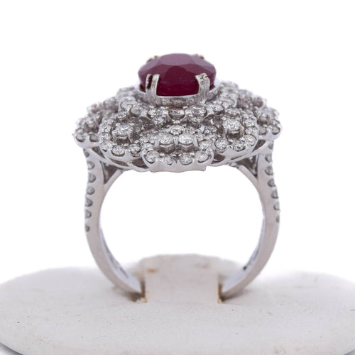 Bague Bague en or blanc 18 kt avec rubis ovale et diamants 58 Facettes AN65  (00239)