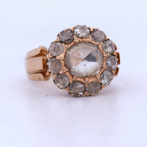 Bague 55 Bague ancienne en or rose 18 carats avec diamants 58 Facettes
