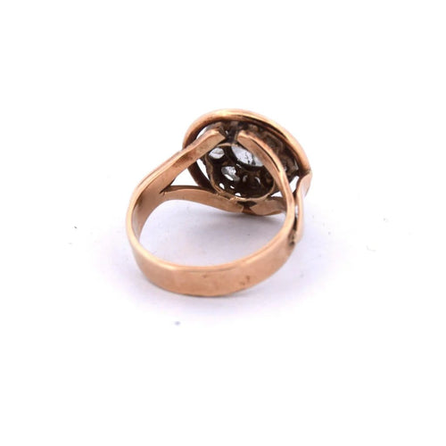 Bague ancienne en or rose avec diamants