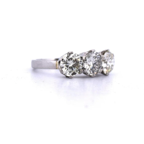 Bague 55 Bague ancienne victorienne en platine avec diamants taille ancienne 58 Facettes