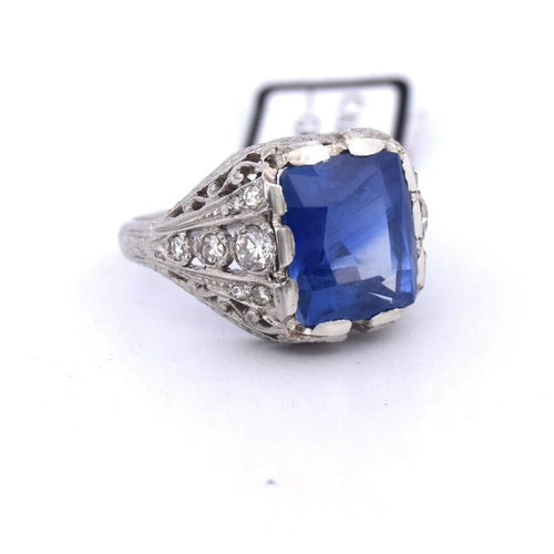 Bague 55 Bague ancienne en platine avec saphir et diamants 58 Facettes