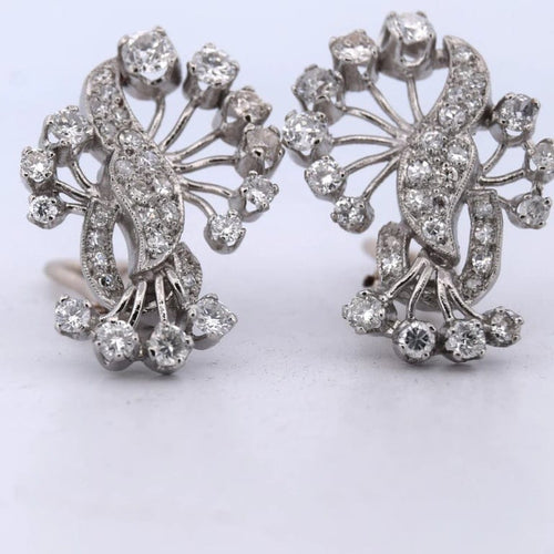 Boucles d'oreilles Boucles d'oreilles en platine avec fermoirs en or jaune et diamants 58 Facettes