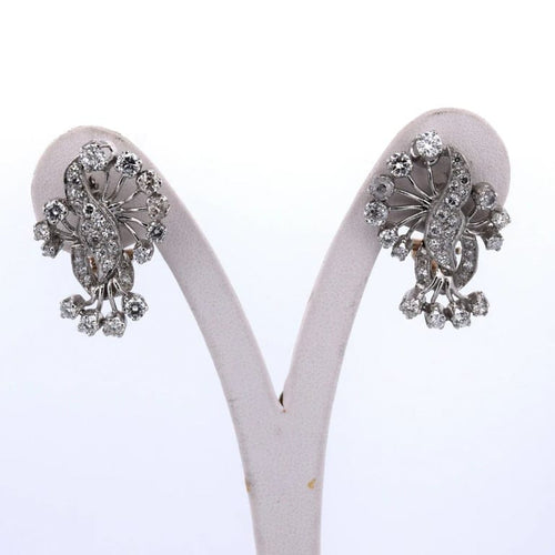 Boucles d'oreilles Boucles d'oreilles en platine avec fermoirs en or jaune et diamants 58 Facettes