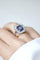 Bague Art Déco - Bague marguerite en or blanc saphir de Ceylan et diamants 58 Facettes