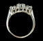 Bague 60 Bague trio de fleurs en or blanc 18 carats et diamants 58 Facettes
