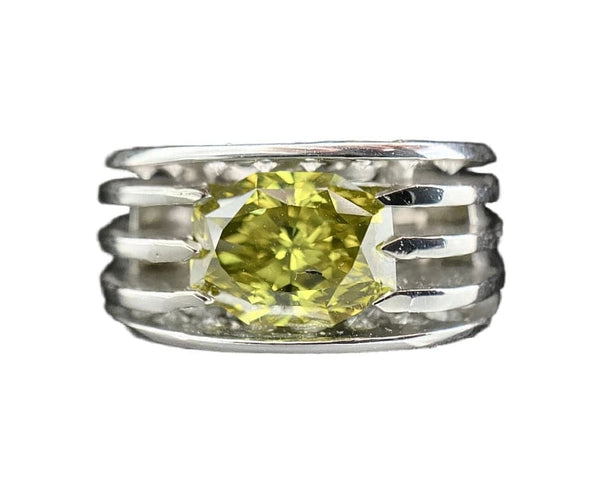 Bague 56 Bague en platine - Diamant jaune taille radiant 3,28 ct 58 Facettes
