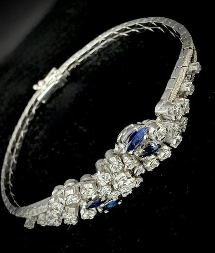 Bracelet Bracelet maille écaille en or blanc 18 carats, diamants et saphirs 58 Facettes