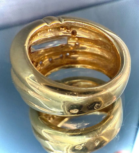 Bague 51 Bague en or jaune 18 carats avec diamant baguette 1 ct et diamants 58 Facettes