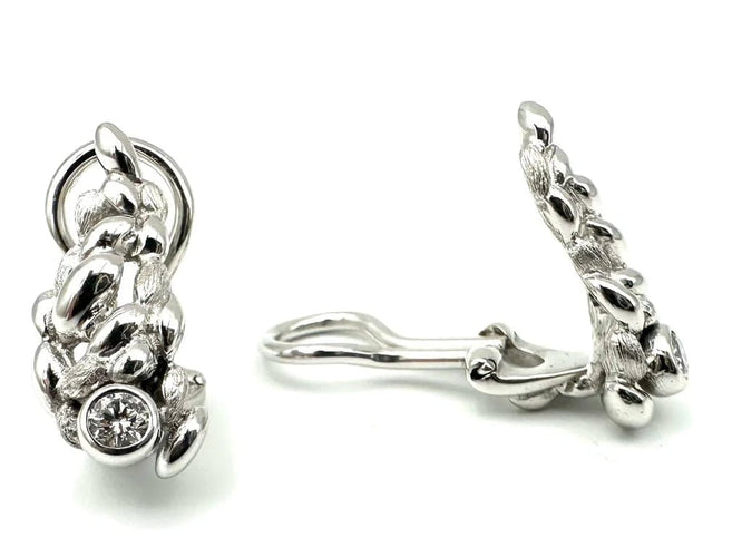 Boucles d'oreilles Gilbert Albert - Boucles d’oreilles clips en or blanc 18K et diamants 58 Facettes