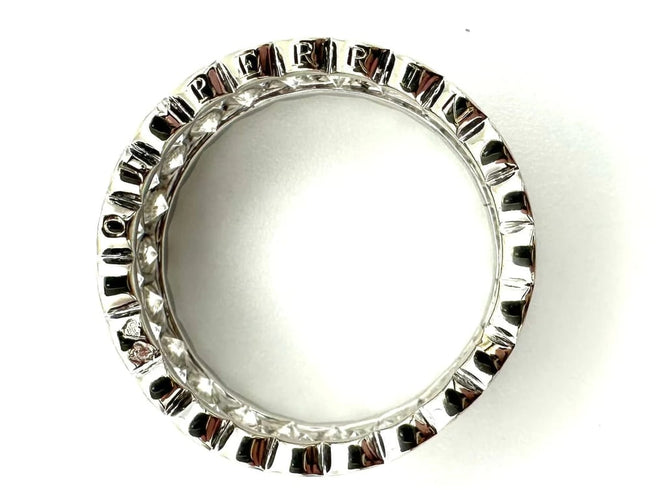 e5b89d8a-770b-43a6-6a8e-0f8da4b14600