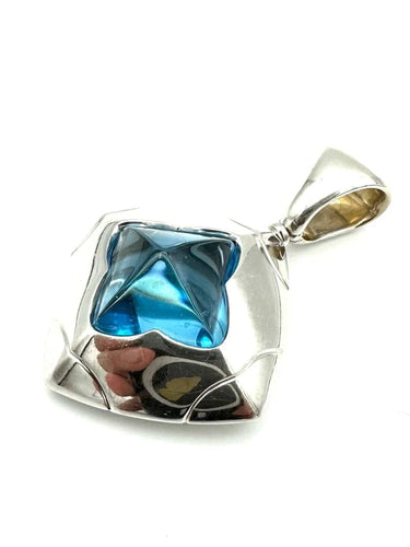 Pendentif BVLGARI Pyramide - Pendentif en or blanc et topaze bleue 58 Facettes