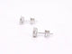 Boucles d'oreilles Boucles d'oreilles en or blanc 14 carats serties de diamants 58 Facettes 2157