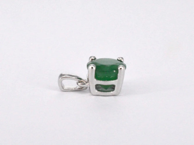 Pendentif Pendentif en or blanc avec émeraude 58 Facettes 2205