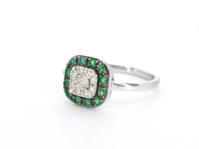 Bague 54 Bague en or blanc 14 carats avec diamants et émeraude 58 Facettes 2315