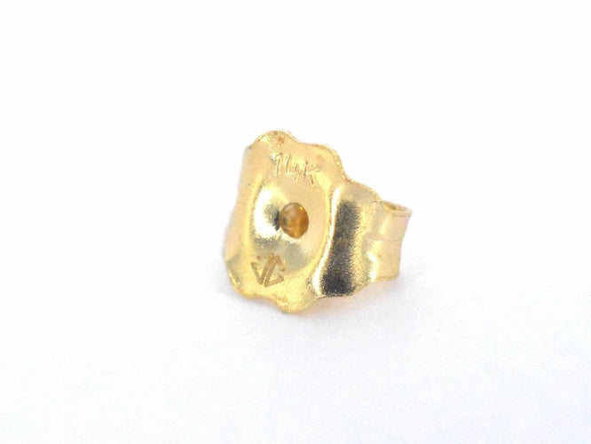 Boucles d'oreilles Boucles d'oreilles en or jaune 14 carats avec diamants 58 Facettes 2339