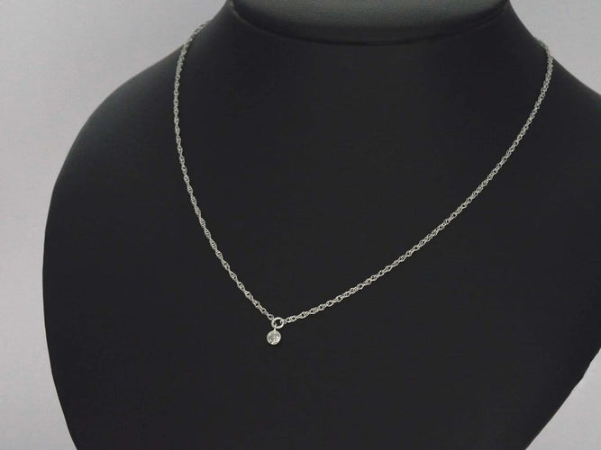 Collier Collier en or blanc 14 carats avec diamant 0,05 ct 58 Facettes 2352