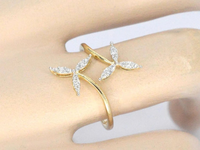 Bague 55 Bague en or jaune 14 carats avec diamant taille brillant 58 Facettes 2335