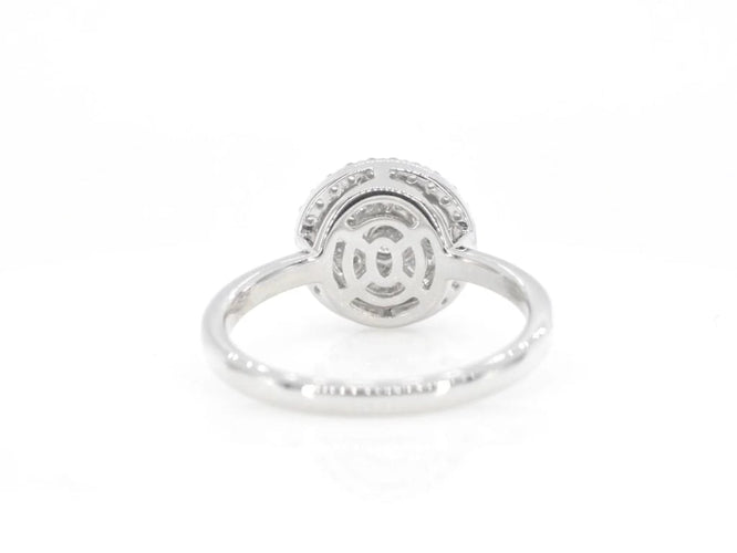 Bague 54 Bague entourage en or blanc 14 carats avec diamants 58 Facettes 2005