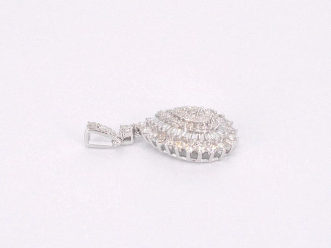 Pendentif Pendentif larme en or blanc 14 carats avec diamant 58 Facettes 2056