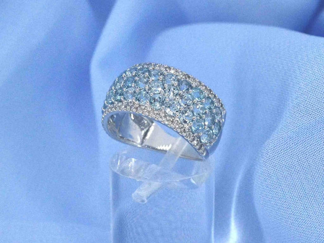 Bague 54 Bague en or blanc 14 carats avec topaze et diamants 58 Facettes 2356