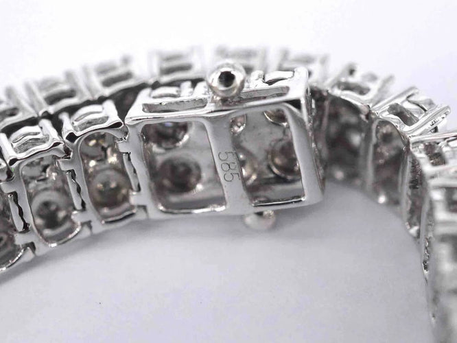 315227f9-c8cd-4561-6dad-770a02bda100