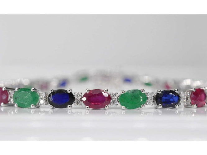 Bracelet Bracelet tennis en or blanc 14 carats avec diamants et pierres précieuses 58 Facettes 2068