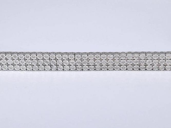 e471506f-7776-4559-53cd-6421495a3c00