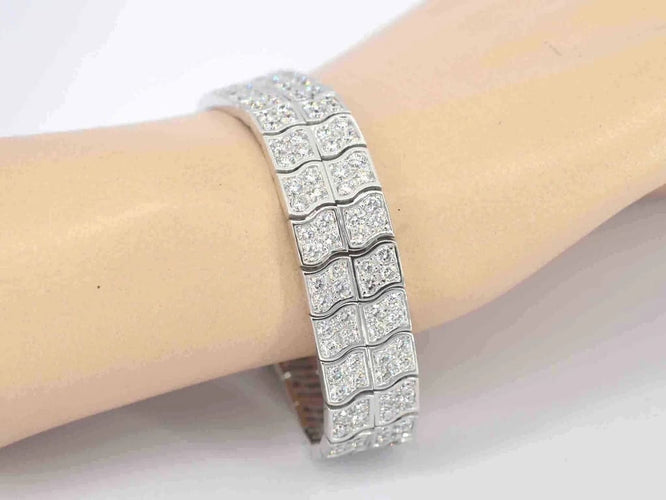 Bracelet Piaget - Bracelet en or 18 carats avec diamants taille brillant 10,06 ct 58 Facettes 3139