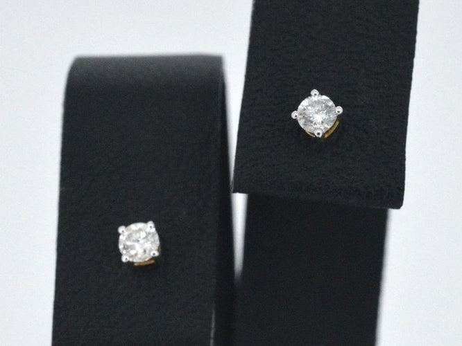 Boucles d'oreilles Boucles d'oreilles en or jaune 14 carats serties de diamants 58 Facettes 2269
