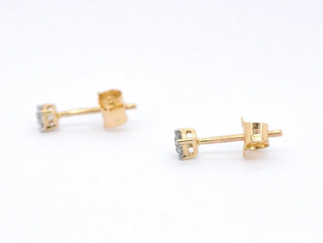Boucles d'oreilles Boucles d'oreilles en or jaune 14 carats serties de diamants 58 Facettes 2269