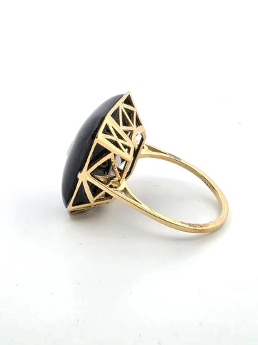 254fa26a-bf51-4801-1093-f830bb41c300