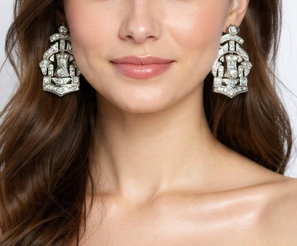 Boucles d'oreilles Boucles d’oreilles couronne en platine et diamants taille Old Mine 58 Facettes