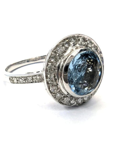 Bague 55 Bague en or blanc 18 ct avec aigue-marine et diamants 58 Facettes