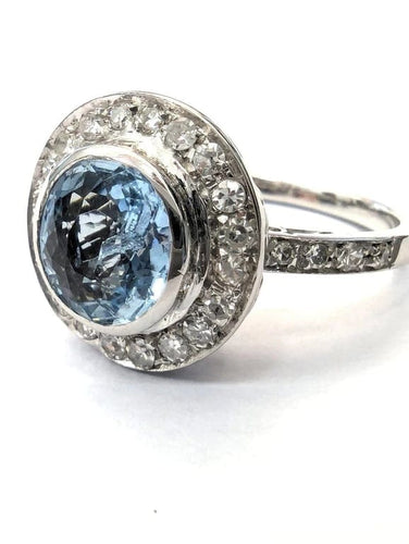 Bague 55 Bague en or blanc 18 ct avec aigue-marine et diamants 58 Facettes