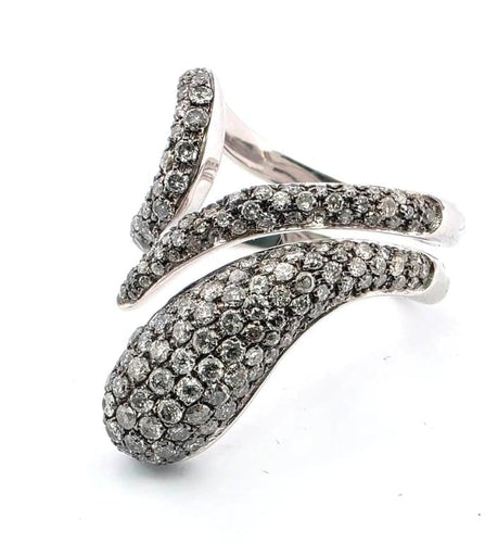 Bague 61 Bague en or blanc pavée de diamants 58 Facettes