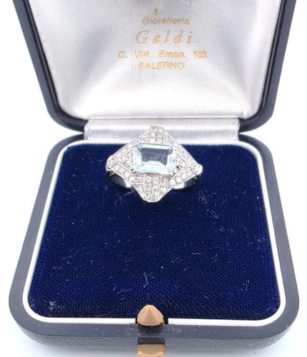 ebe7b230-d1fb-495e-b21b-f2170b67d900